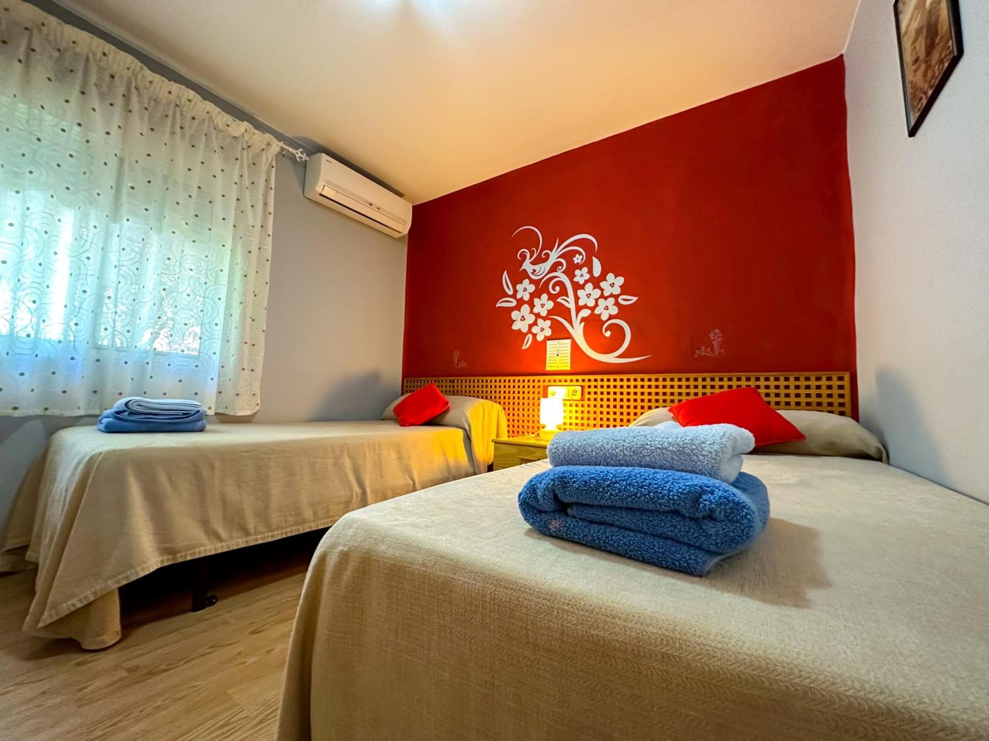 Casa Rural Los Pinos Valmuel Екстериор снимка